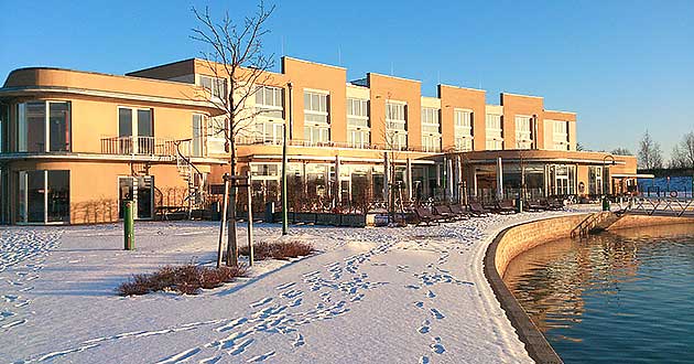 Urlaub ber Weihnachten bei Leipzig. Weihnachts-Kurzurlaub am Strmthaler See im Leipziger Neuseenland.