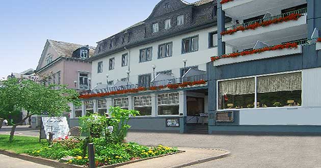 Urlaub ber Weihnachten am Mittelrhein, Weihnachtsurlaub direkt am Rheinufer in Boppard am Rhein im Tal der Loreley