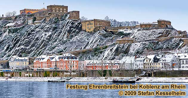 Rheinschifffahrt.de Burgen-Schlösser-Rour von Koblenz gegenüber der Festung Ehrenbreitstein nach Braubach oder Stolzenfels