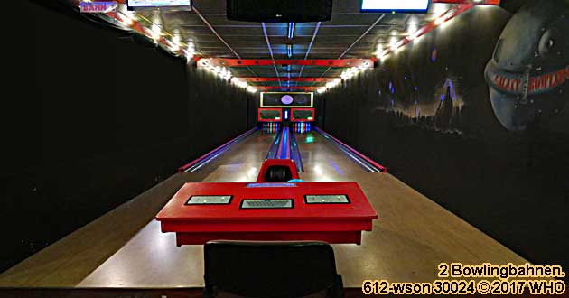 2 Bowlingbahnen. Urlaub ber Weihnachten Hotel im Taunus. Weihnachtskurzurlaub im Hochtaunuskreis.