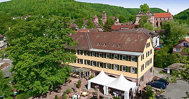 Urlaub ber Weihnachten im Nordschwarzwald. Weihnachtskurzurlaub im Nagoldtal, bei Calw im Schwarzwald.