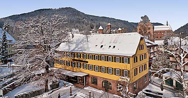 Urlaub ber Weihnachten im Nordschwarzwald. Weihnachtskurzurlaub im Nagoldtal, bei Calw im Schwarzwald.